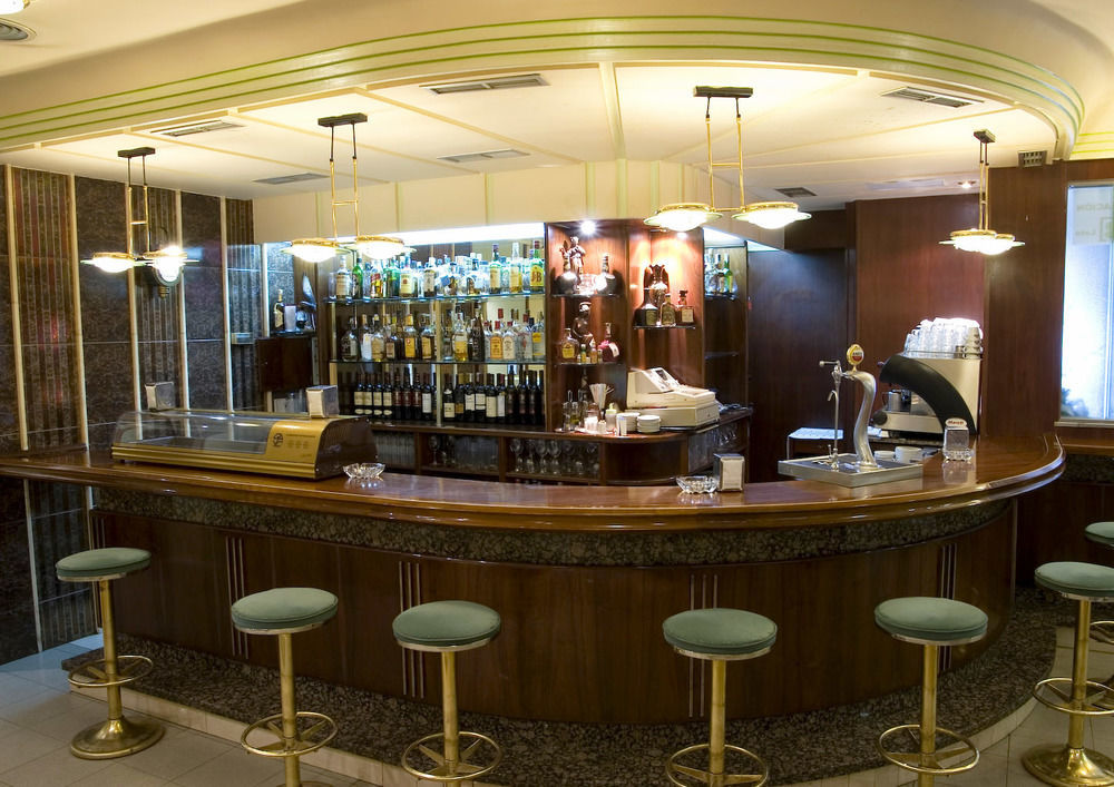 Hotel Alda Гихуело Екстериор снимка